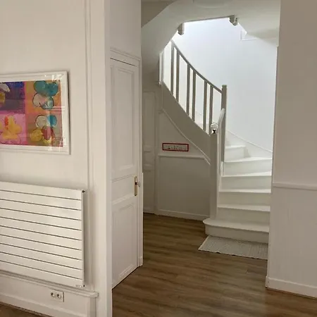 Maison Du Bonheur Plein Centre Avec Access Direct Circuit 度假居 *